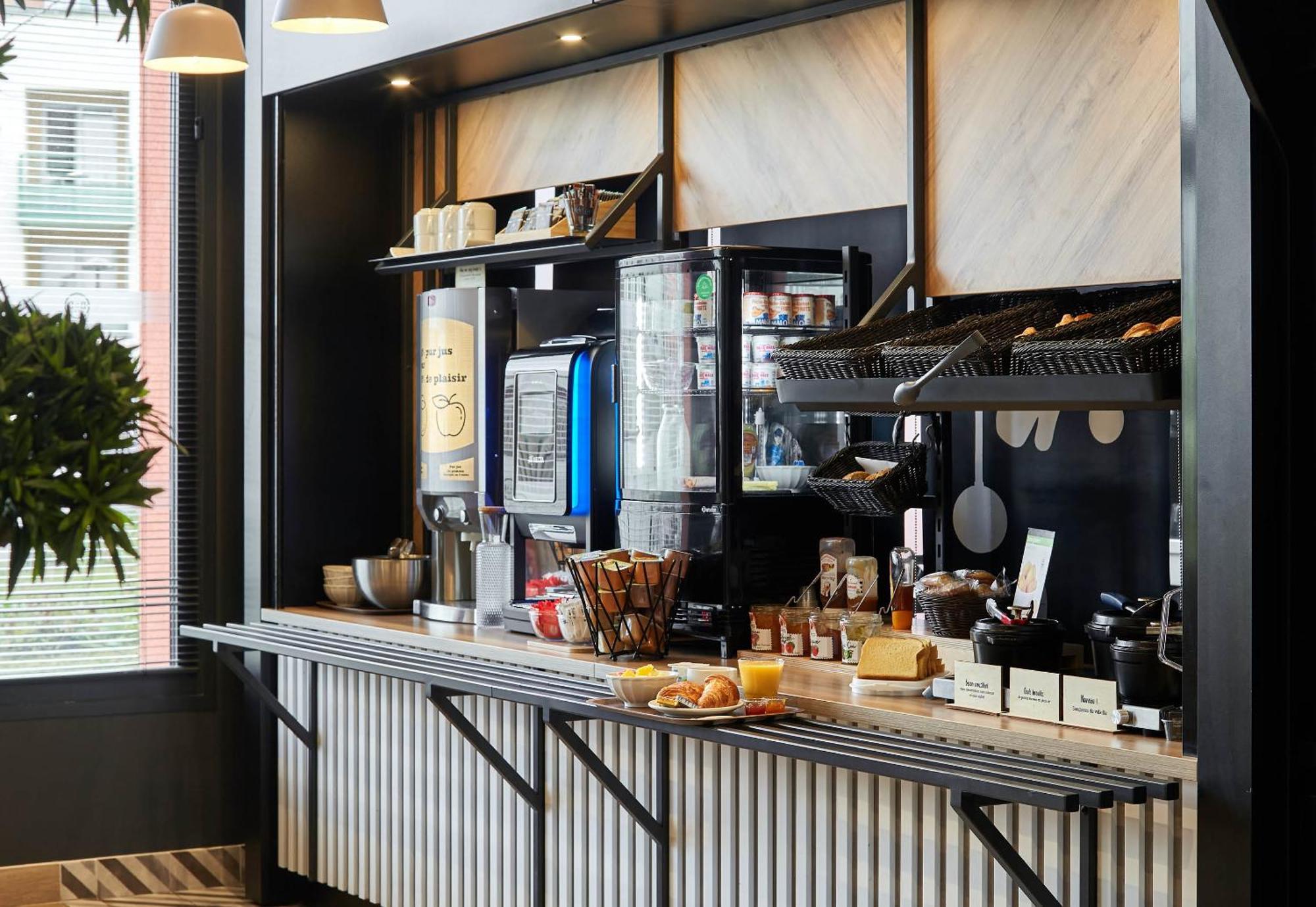 B&B Hotel Bois D'Arcy Saint Quentin En Yvelines エクステリア 写真
